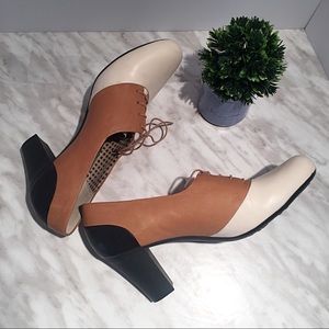 Camper lace up leather tricolour heels.